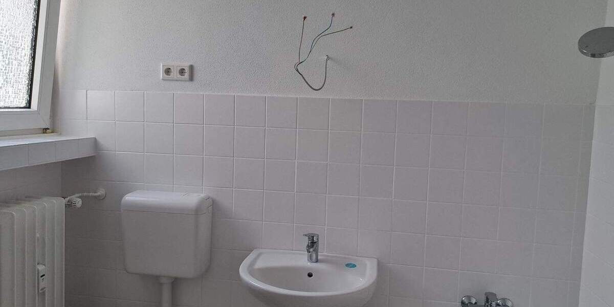 Neues saniertes Zuhause in Nähe des Waldes ! 3 zimmer