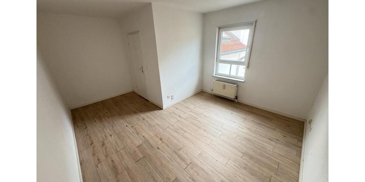 Etagenwohnung Düsseldorf Lörick - 2 Zimmer, 62 m&sup2;, 1.365&euro; | Angebot:25416083