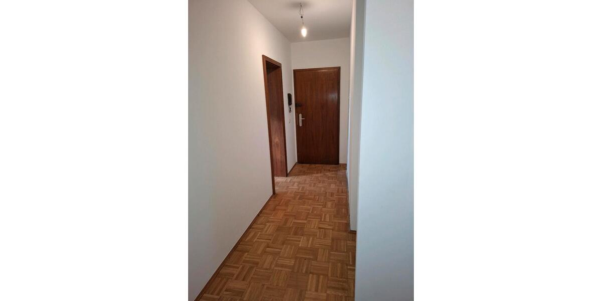 Hochparterre Ratingen - 2 Zimmer, 70 m&sup2;, 950&euro; | Angebot:25718298