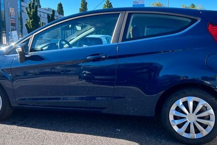 Ford Fiesta 165.570 km 4.500 &euro; Mönchengladbach 41236