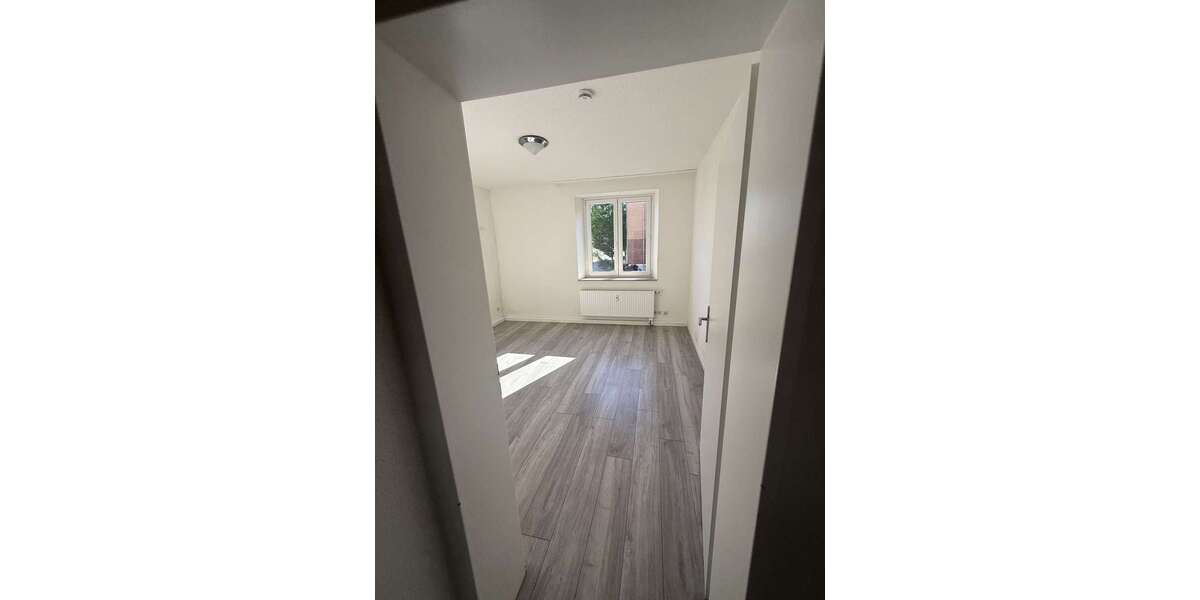 Etagenwohnung Düsseldorf Stadtbezirk 6 - 2 Zimmer, 45 m&sup2;, 825&euro; | Angebot:26461840