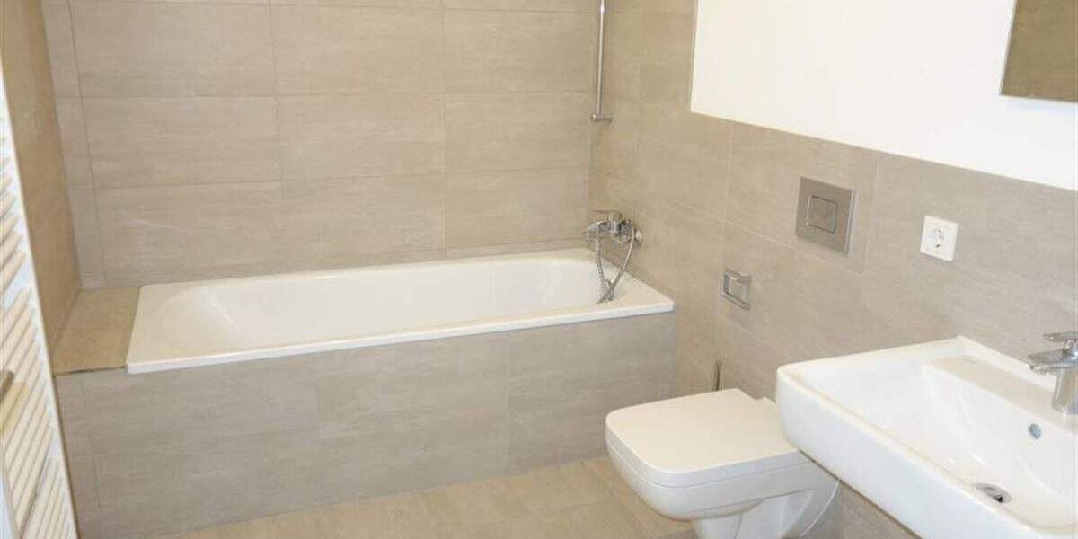 Etagenwohnung Düsseldorf Flingern Nord - 2 Zimmer, 61 m&sup2;, 1.019&euro; | Angebot:25747652