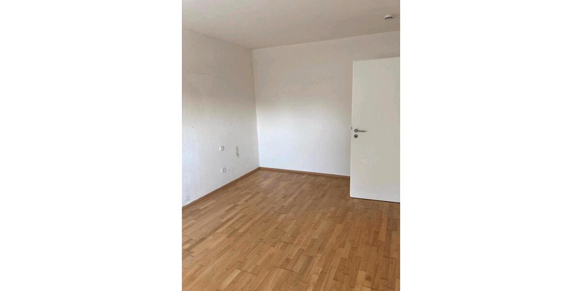 Hochparterre Kaarst - 3 Zimmer, 70 m&sup2;, 235.000&euro; | Angebot:27024007