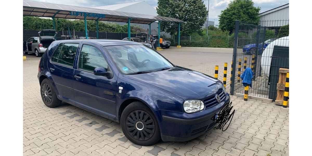 VW Golf 181.510 km 1.500 &euro; Mülheim an der Ruhr 45476