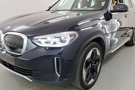 BMW iX3 112.711 km 29.800 € Düsseldorf 40597