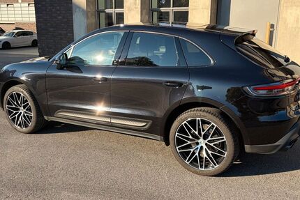 Porsche Macan 36.300 km 71.000 € Erkrath 40699