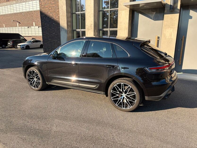 Porsche Macan 36.300 km 71.000 € Erkrath 40699