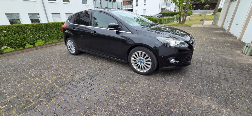Ford Focus 168.500 km 3.000 &euro; Oberhausen 46117