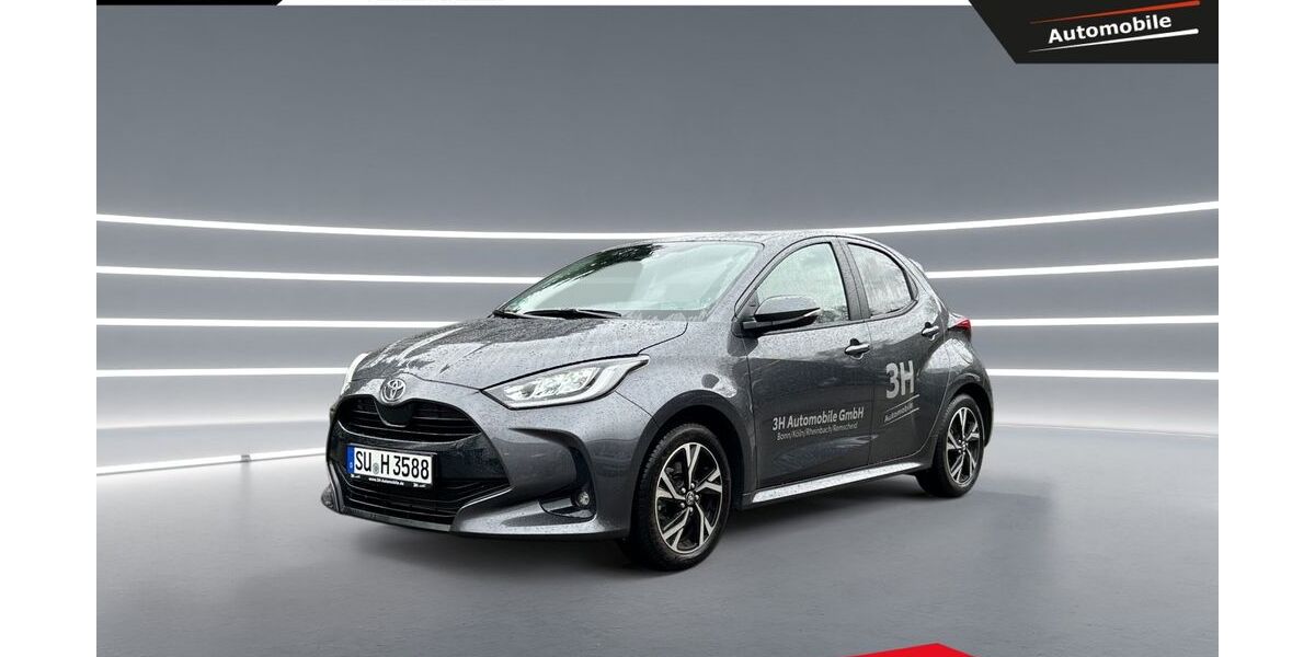 Toyota Yaris 8.900 km 25.790 &euro; Remscheid 42859