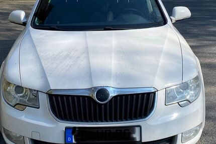 Skoda Superb 310.000 km 3.500 &euro; Düsseldorf 40593