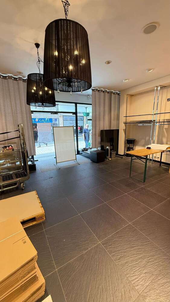 Einzelhandel in Hattingen 2.090,70 € 110 m²
