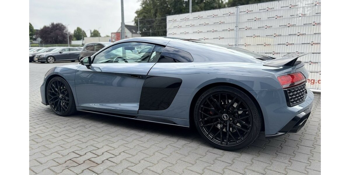 Audi R8 / 5.2 FSI quattro / 570PS / V10 FSI 110.000 km 99.900 &euro; Mönchengladbach 41066