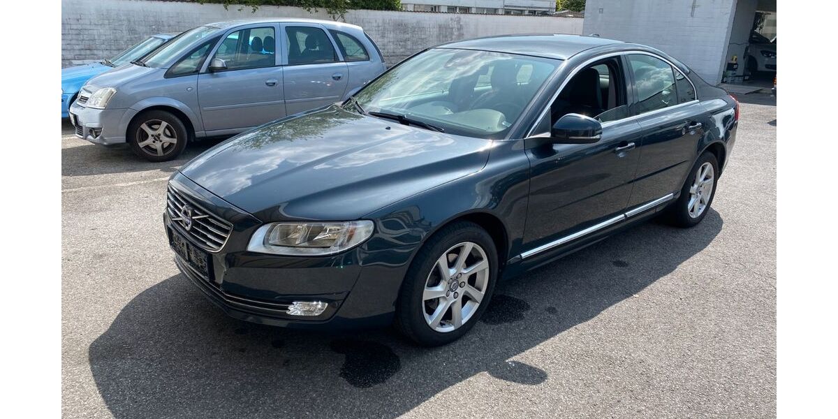 Volvo S80 166.000 km 12.000 &euro; Monheim 40789