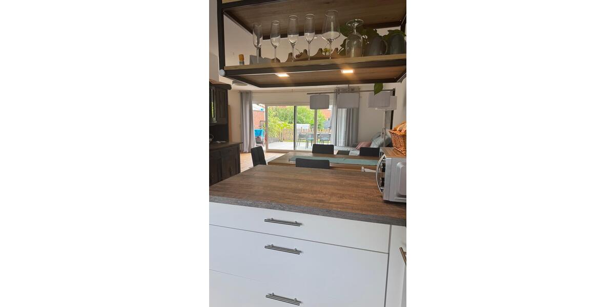 Reihenhaus Neuss Reuschenberg - 6 Zimmer, 150 m&sup2;, 720.000&euro; | Angebot:25839888