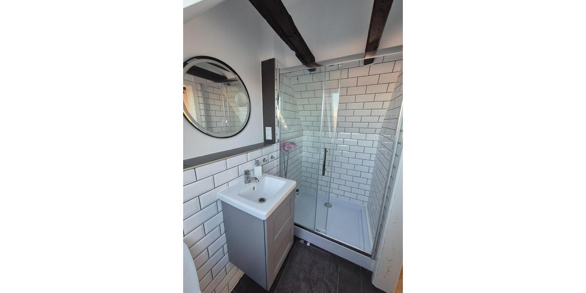 Altbau-Charme trifft Moderne - Generationenhaus von privat 6 zimmer