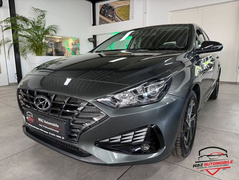 i30