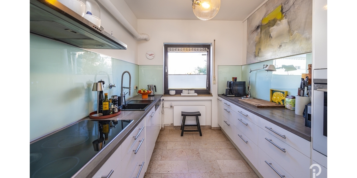 Charmantes Split-Level-Reihenendhaus in unmittelbarer Rheinnähe im Herzen von Düsseldorf-Benrath - Reihenendhaus Düsseldorf Stadtbezirk 9 | Angebot:26645354