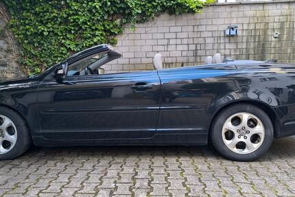 Volvo C70 163.000 km 3.800 &euro; Wuppertal 42285