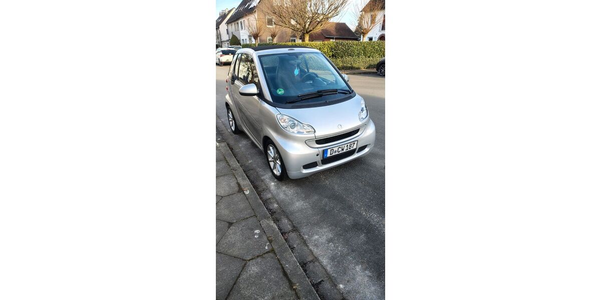 Smart ForTwo 134.000 km 3.699 &euro; Düsseldorf 40589