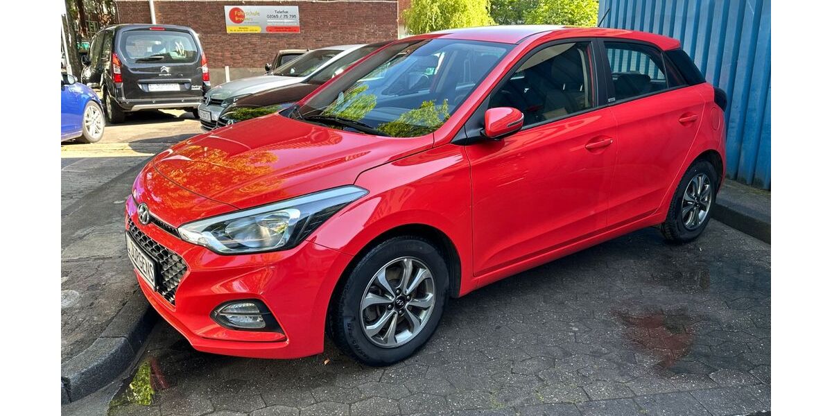 Hyundai i20 39.999 km 12.999 &euro; Duisburg 47226