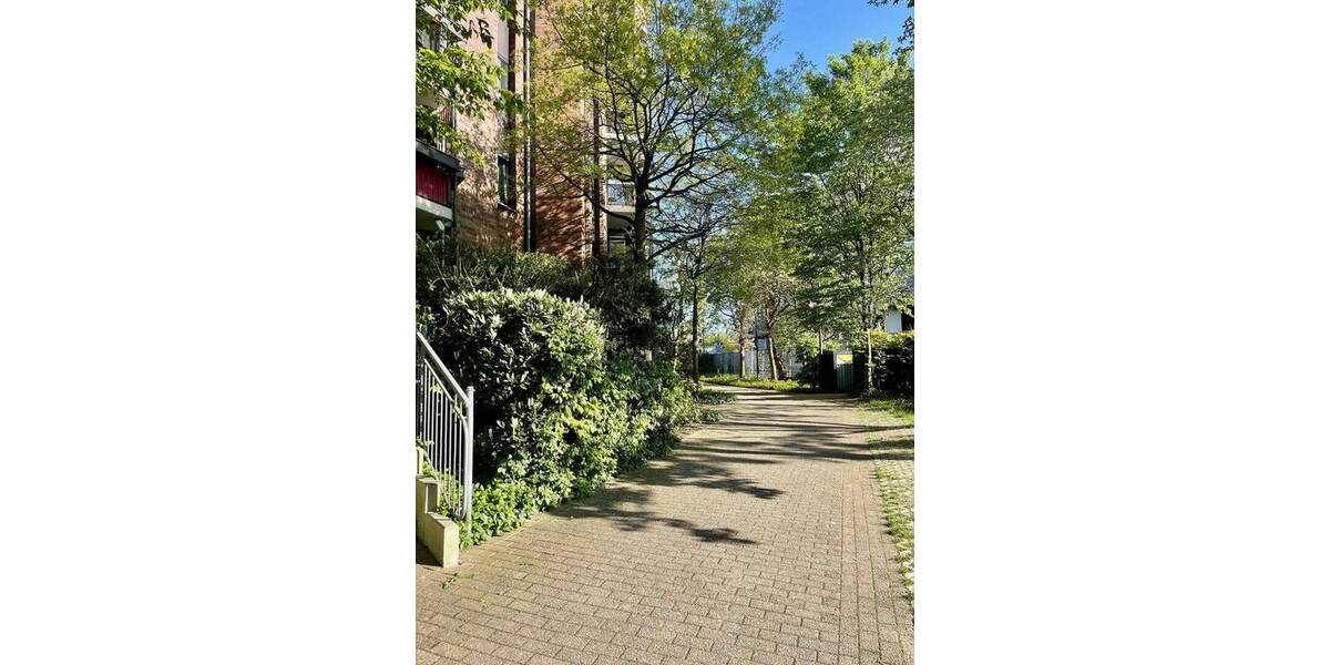 Etagenwohnung Düsseldorf Düsseltal - 2 Zimmer, 49 m&sup2;, 299.000&euro; | Angebot:26426709