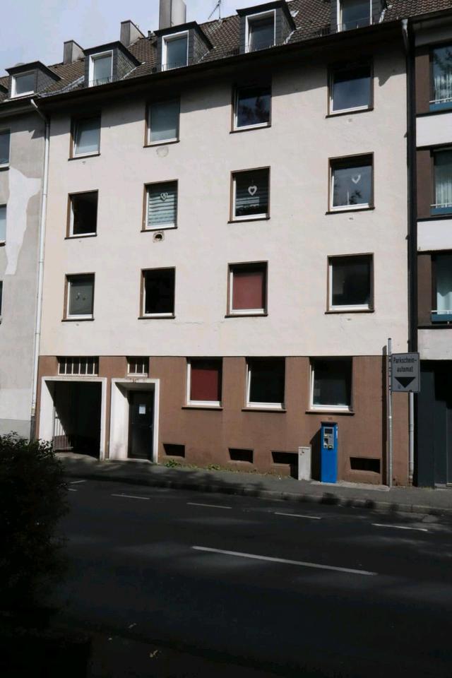 9-familien-Haus in Solingen Nähe Clemenskirche zimmer