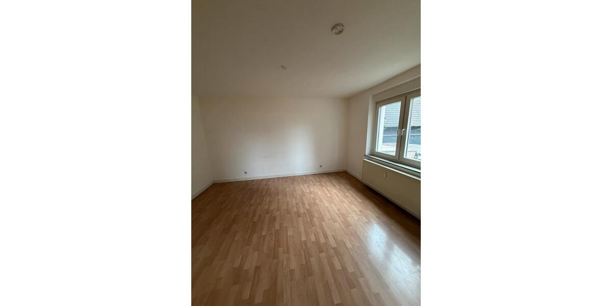 Erdgeschoßwohnung Solingen Wald - 2 Zimmer, 58 m&sup2;, 580&euro; | Angebot:25545161