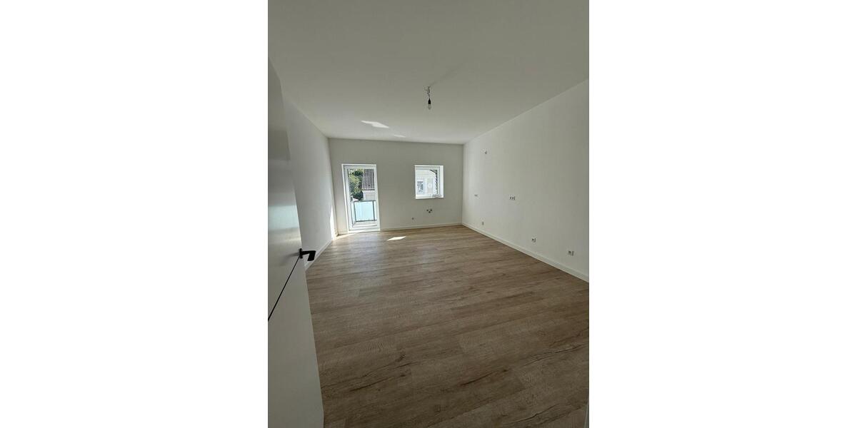 Top-Investment in Moers – saniertes Mehrfamilienhaus, provisionsf zimmer