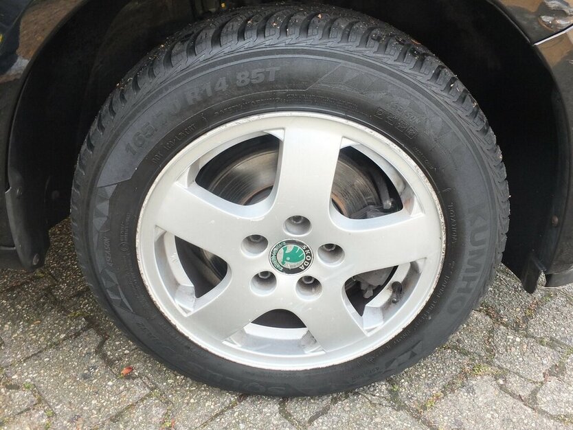 Skoda Fabia CLASSIC KLIMAANLAGE FINANZIERUNG möglich 146.211 km 3.498 € Köln 50858