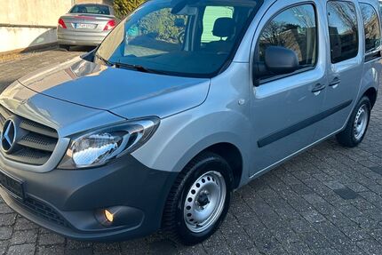 Mercedes-Benz Citan 156.209 km 11.990 &euro; Düsseldorf 40597