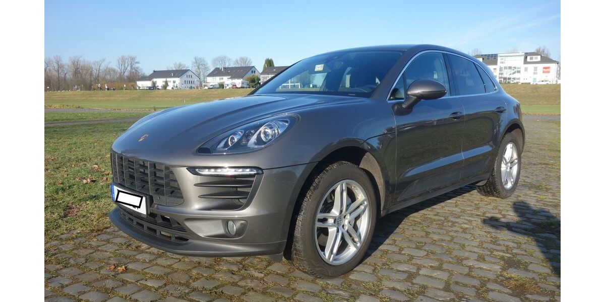Porsche Macan 107.000 km 35.500 &euro; DÜsseldorf 40547