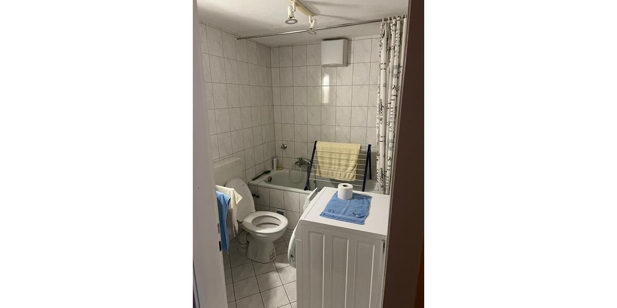 Etagenwohnung Düsseldorf Stadtbezirk 10 - 2 Zimmer, 46 m&sup2;, 590&euro; | Angebot:25420331