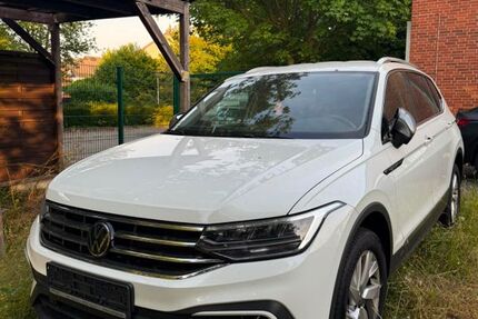 VW Tiguan 40.000 km 32.200 &euro; Viersen 41748