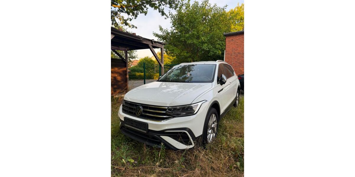 VW Tiguan 40.000 km 32.200 &euro; Viersen 41748