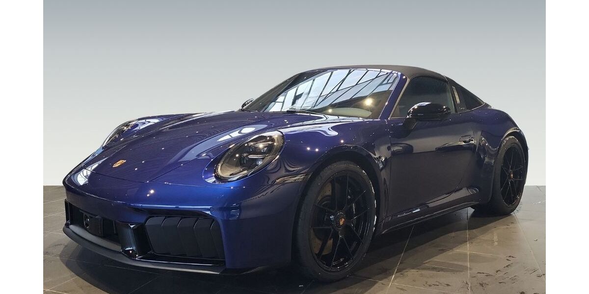 Porsche 992 4.500 km 195.911 &euro; Willich 47877