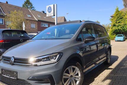 VW Touran 11.350 km 38.700 € Grevenbroich 41516