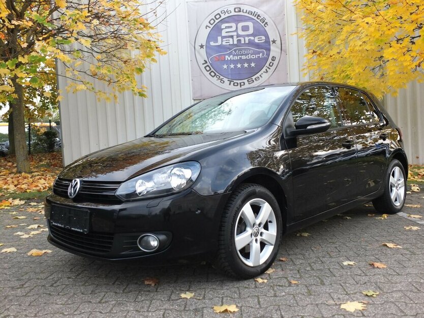 VW Golf 1.6TDi TEAM EINPARKHILFE SHZ TEMPOMAT 5-türig 159.855 km 7.904 € Köln 50858