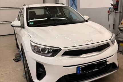 Kia Stonic 38.000 km 15.500 &euro; Moers 47447