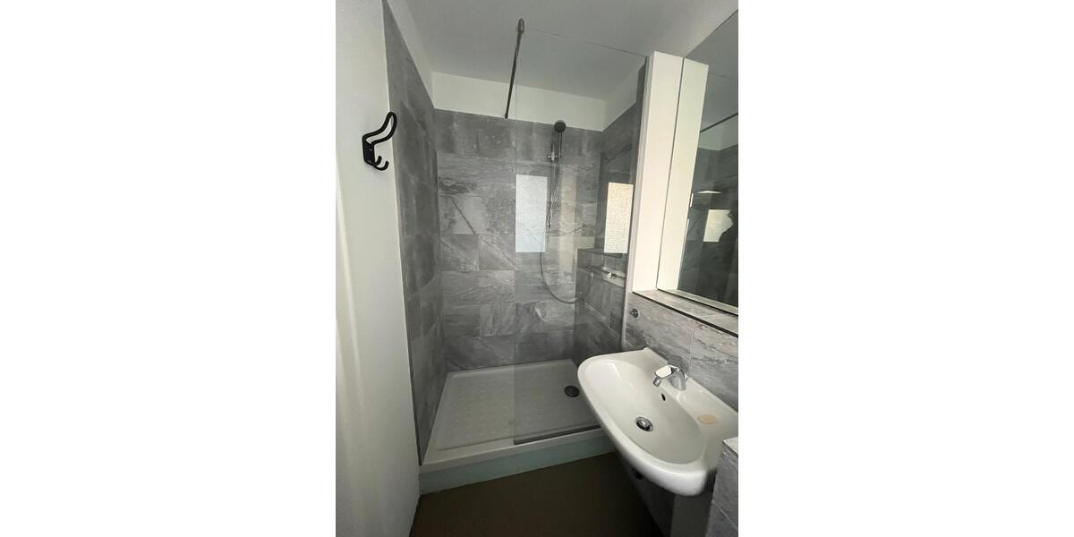 Etagenwohnung Düsseldorf Stadtbezirk 5 - 1 Zimmer, 30 m&sup2;, 195.000&euro; | Angebot:24629187