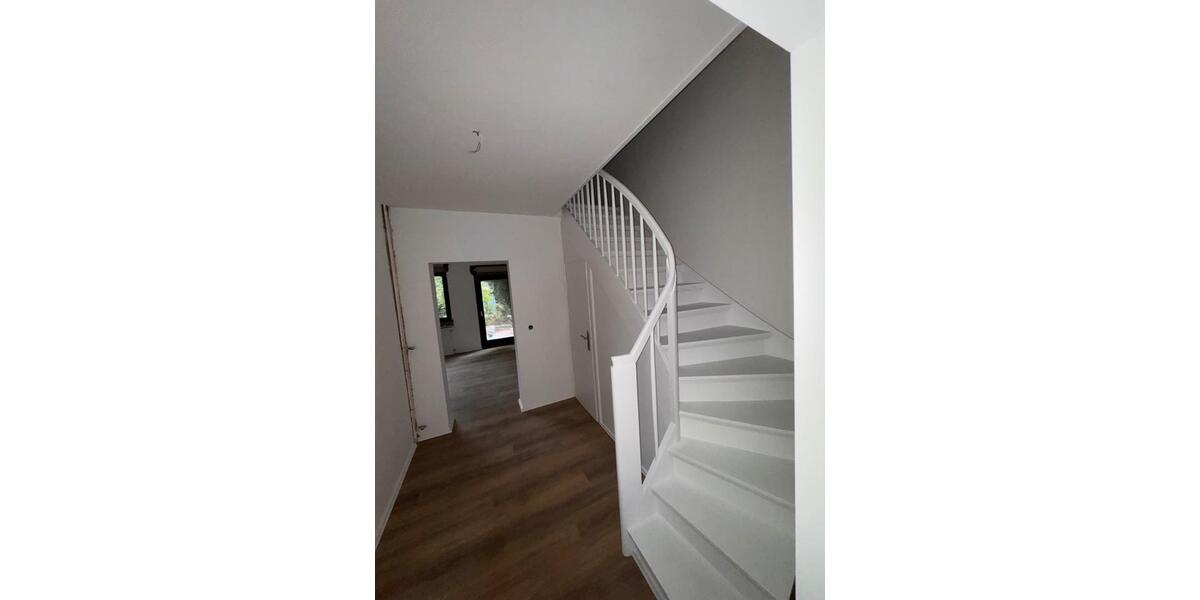 Doppelhaushälfte Oberhausen Alstaden - 4 Zimmer, 130 m&sup2;, 389.000&euro; | Angebot:25125124