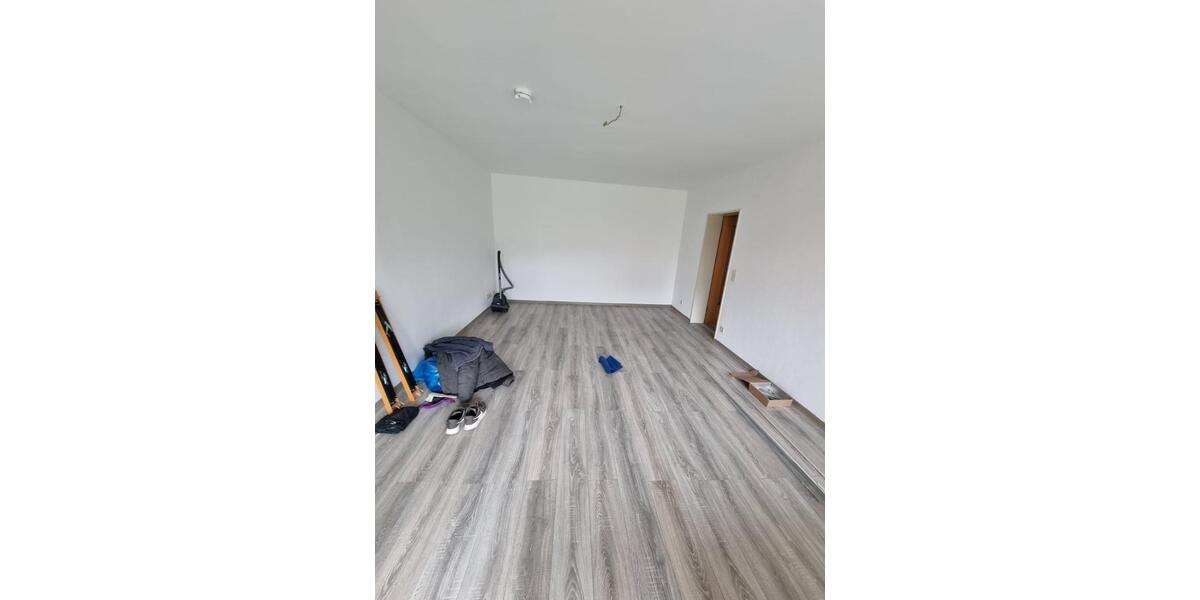 Kapitalanleger, 2-Zimmer-EG-Wohnung mit Balkon in Duisburg-Süd 2 zimmer