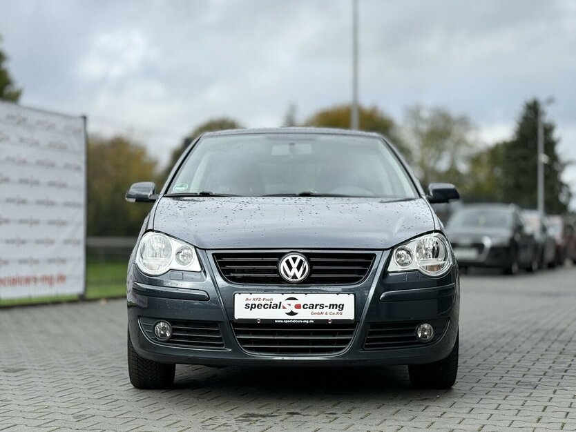 VW Polo United / Klima / PDC / Wenig KM. 49.000 km 6.900 € Mönchengladbach 41066