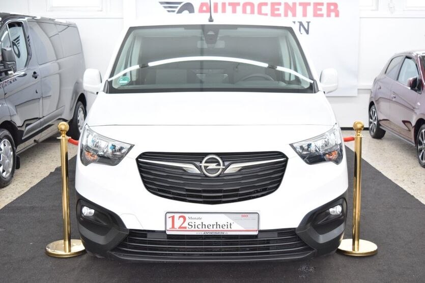 Opel Combo 118.000 km 12.099 € Oberhausen 46049