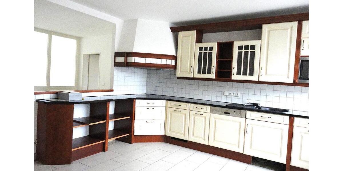 Etagenwohnung Moers - 3 Zimmer, 116 m&sup2;, 900&euro; | Angebot:26148569