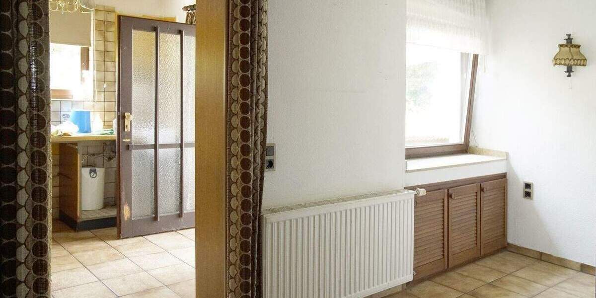 Einfamilienhaus Düsseldorf Urdenbach - 4 Zimmer, 145 m&sup2;, 325.000&euro; | Angebot:24367868