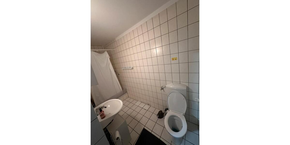 Garagen / Stellplätze Düsseldorf Niederkassel - 1.800&euro; | Angebot:26120699