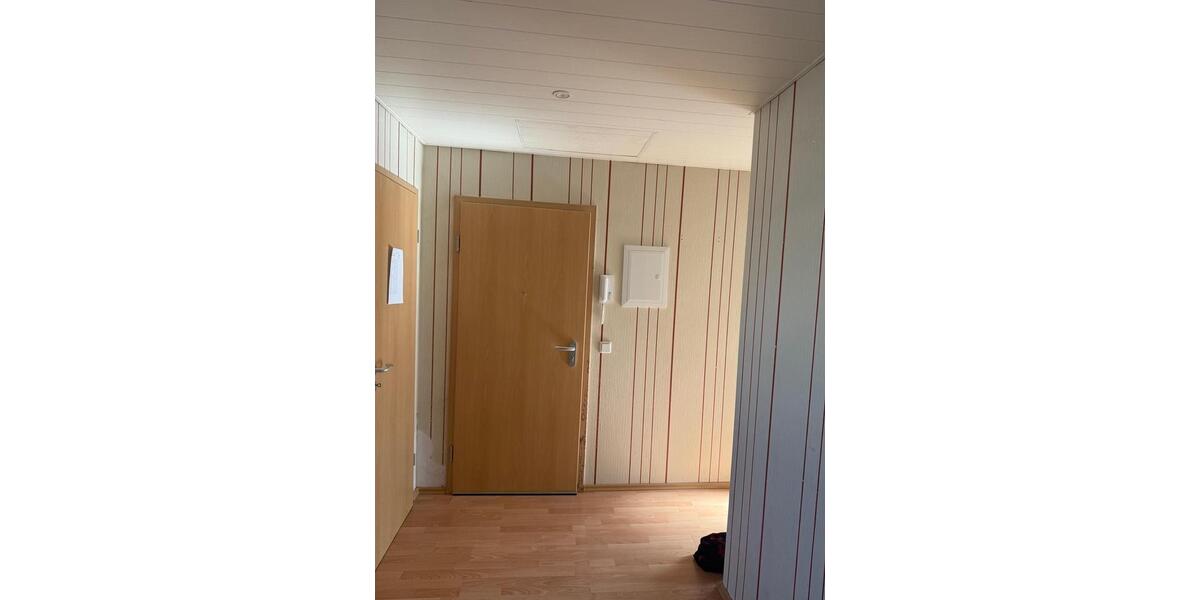Dachgeschoßwohnung Düsseldorf Stadtbezirk 9 - 2 Zimmer, 52 m&sup2;, 650&euro; | Angebot:26285612