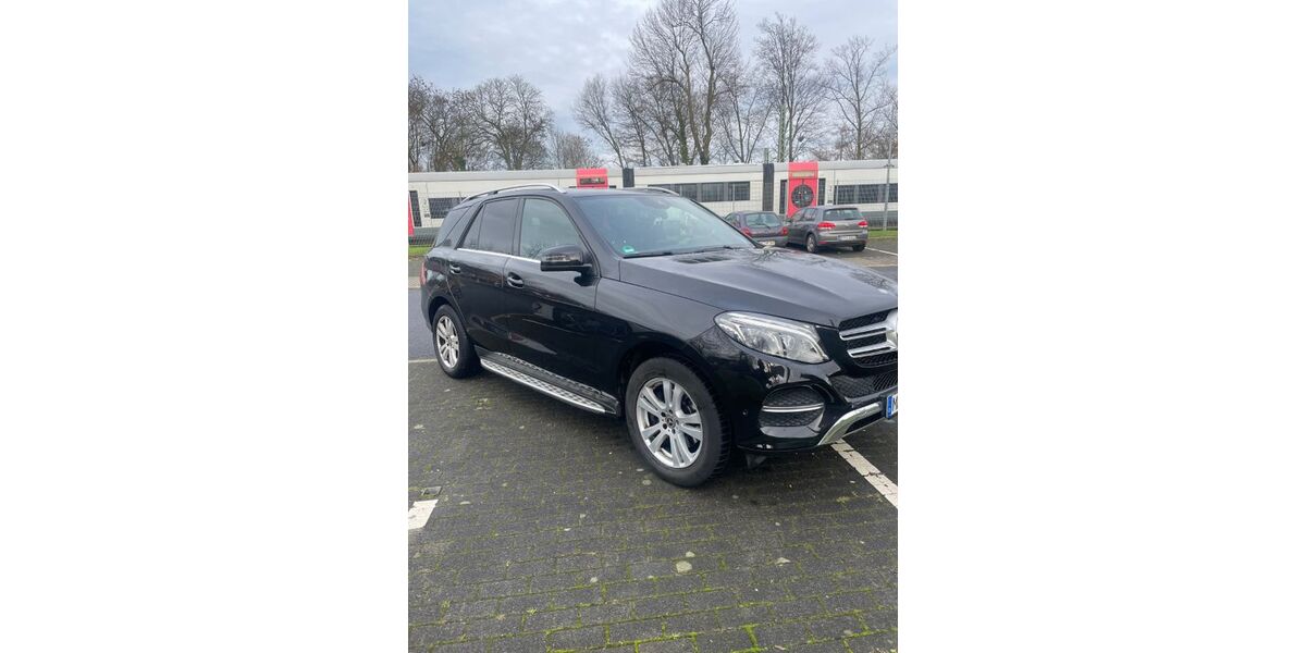Mercedes-Benz GLE 350 230.000 km 21.900 &euro; Mettmann 40822