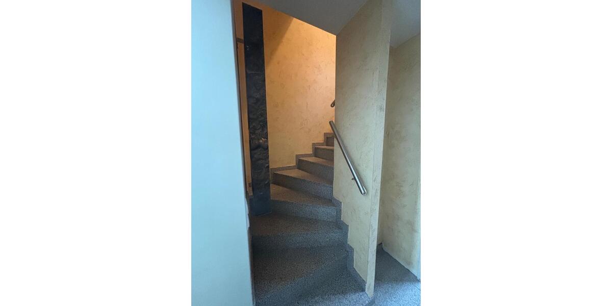 Frisch Renovierte 3 Zimmer Wohnung in ruhiger Lage 3 zimmer