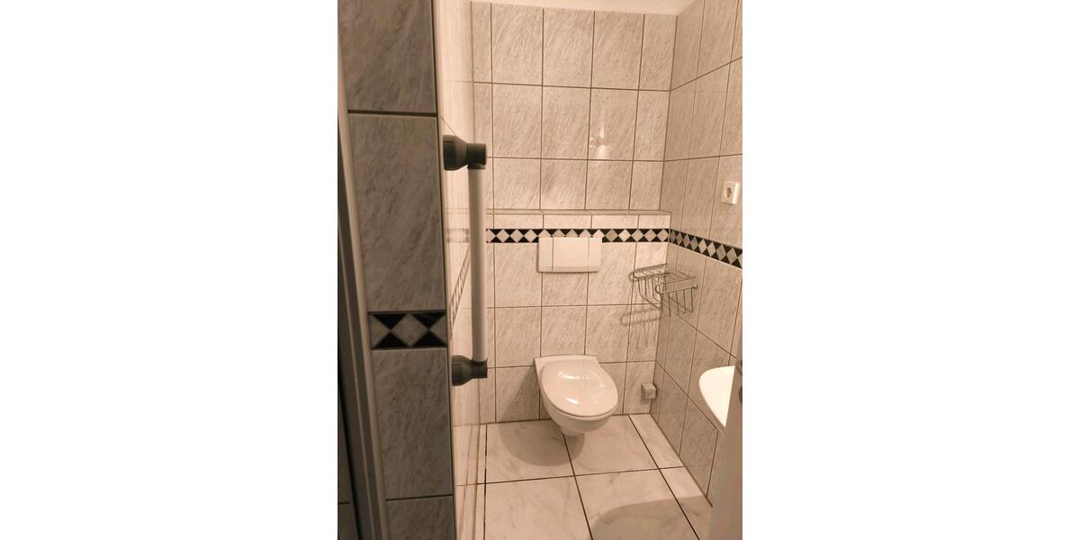 Etagenwohnung Erkrath - 4 Zimmer, 103 m&sup2;, 280.000&euro; | Angebot:26497440